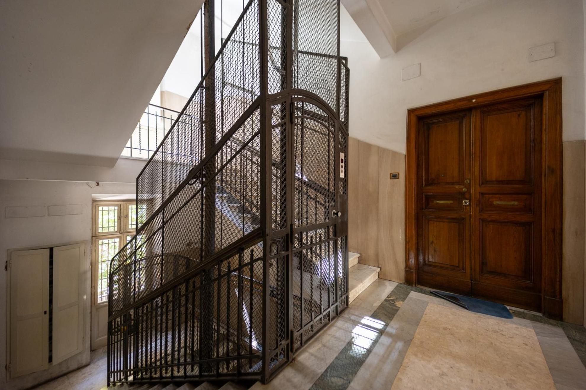 Apartament Caruso Regal House Rzym Zewnętrze zdjęcie